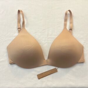 SKIMS WIRELESS FORM SUPER PUSH-UP BRA